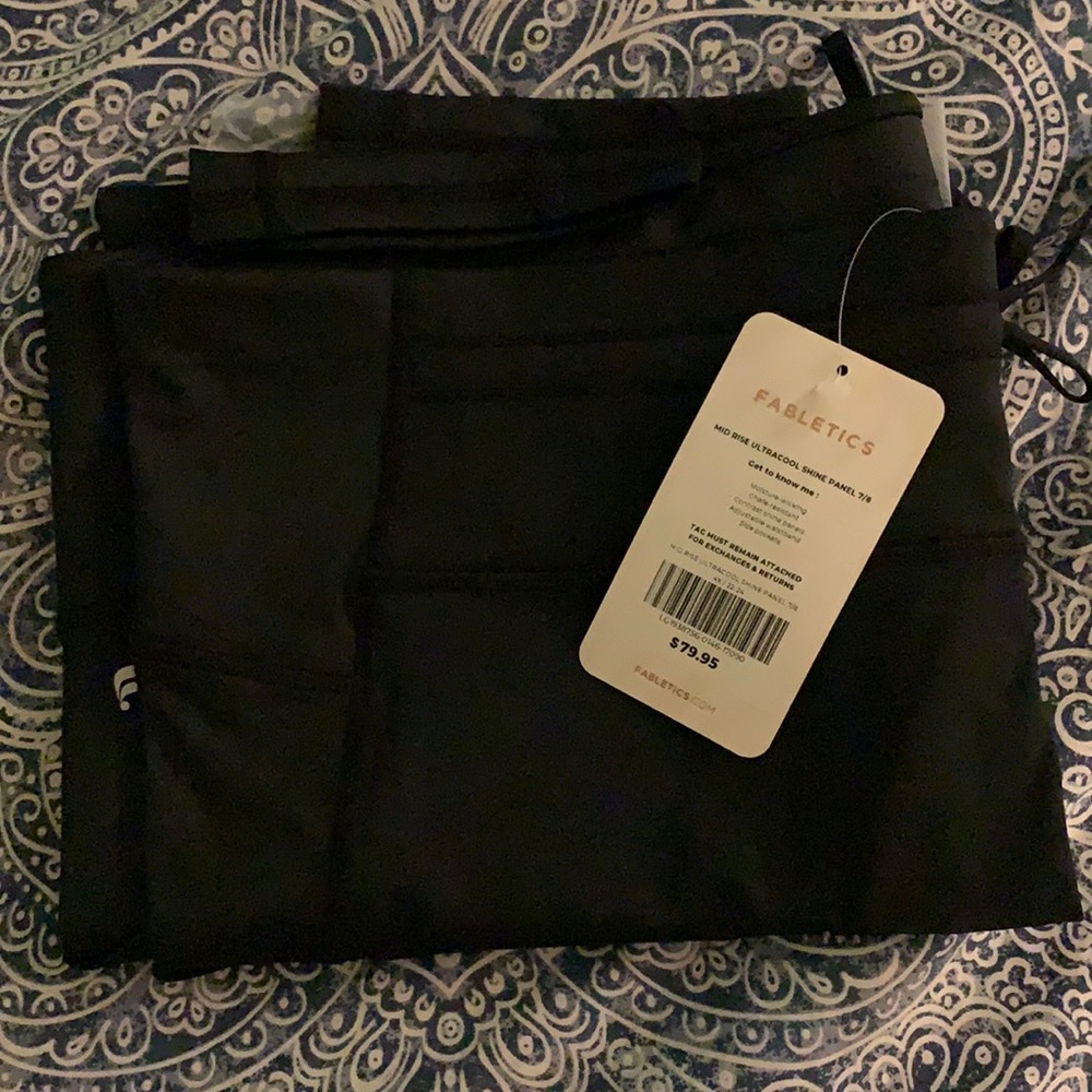 Fabletics Ultracool, 7/8 length, black 4x